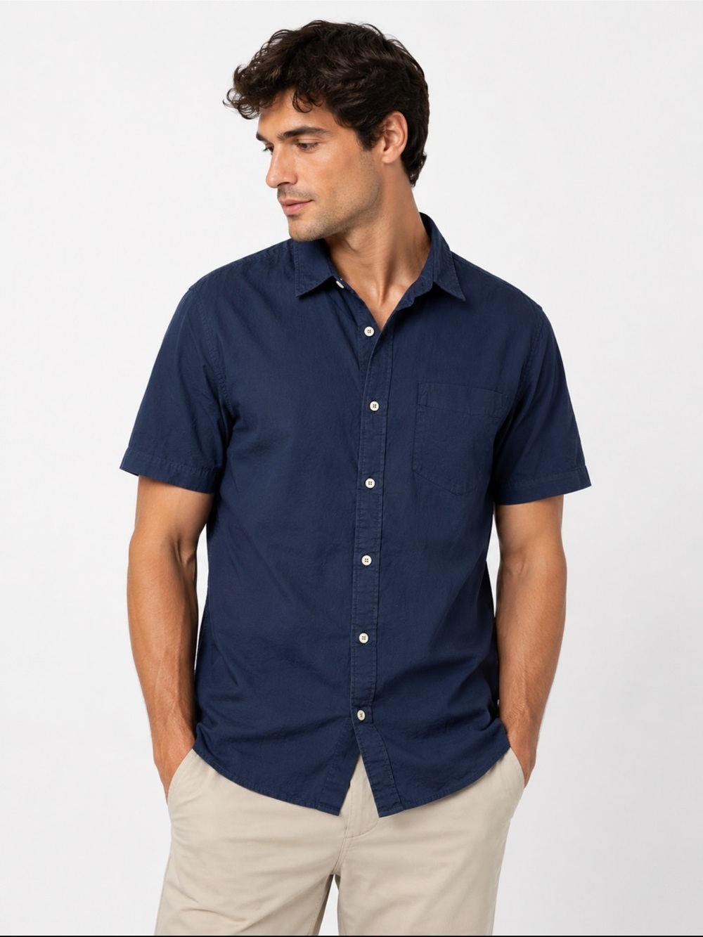 GAP Men's Short-Sleeve Button-Down Shirt in Navy Blue